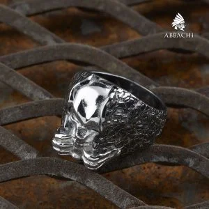 SKULL RING IN THE ROCK